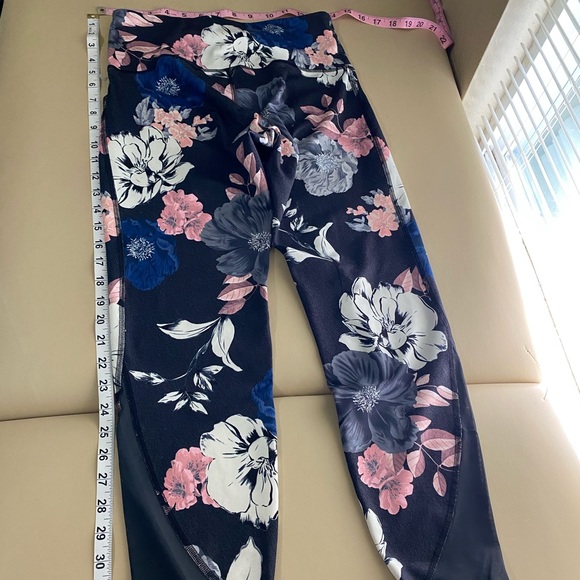Old Navy Pants - NWOT Leggings by Old Navy